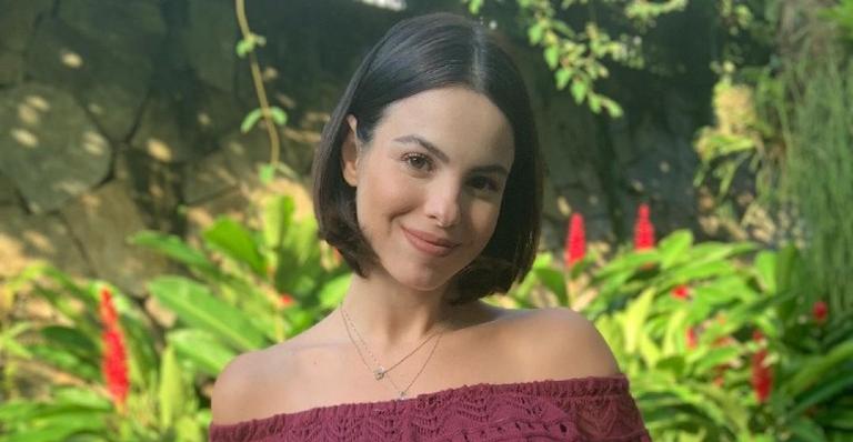 Sthefany Brito relembra registro com o barrigão e pede: ”Empatia pelos nossos corpos”