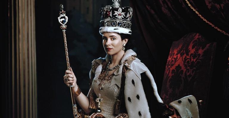 The Crown: Netflix revela 1ª imagem de atriz de ‘Harry Potter’ como Rainha Elizabeth II