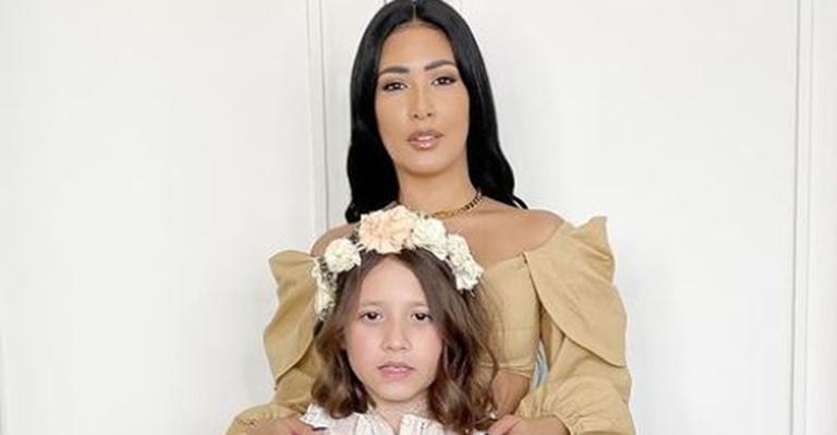 Simaria presta linda homenagem de aniversário à filha Giovanna: ”Você é meu sol filhinha”