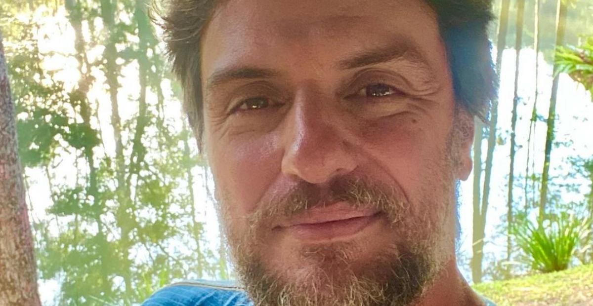 Rodrigo Lombardi relembra viagem para Buenos Aires: ”Que saudade”