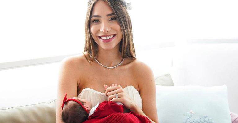 Romana Novais comemora 8 meses da filha caçula, Raika: ”Minha bonequinha”
