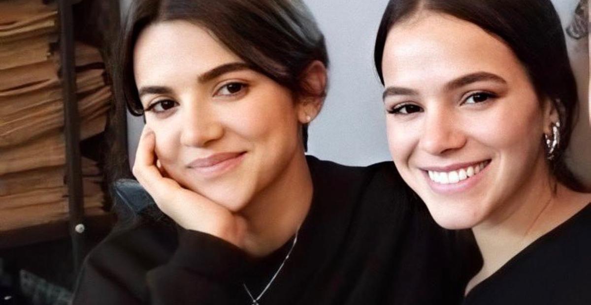 Manu Gavassi parabeniza Bruna Marquezine pelo aniversário de 26 anos da atriz: ”Te amo”