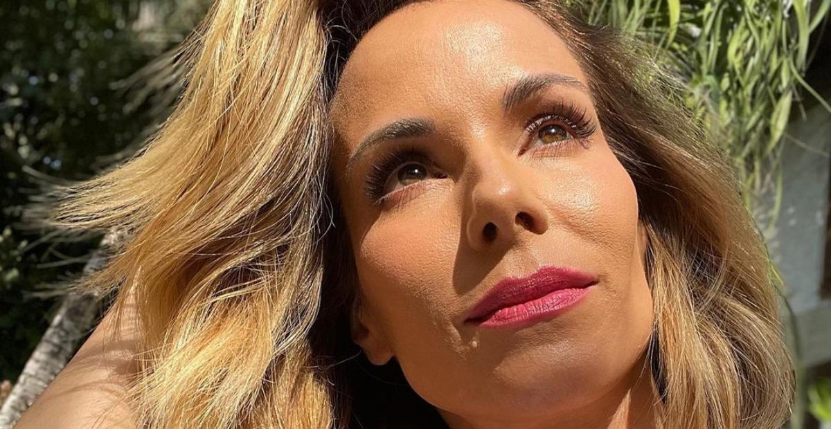 Ana Furtado emociona seguidores ao resgatar de sua filha ainda recém-nascida: ”Tem 14 anos!”