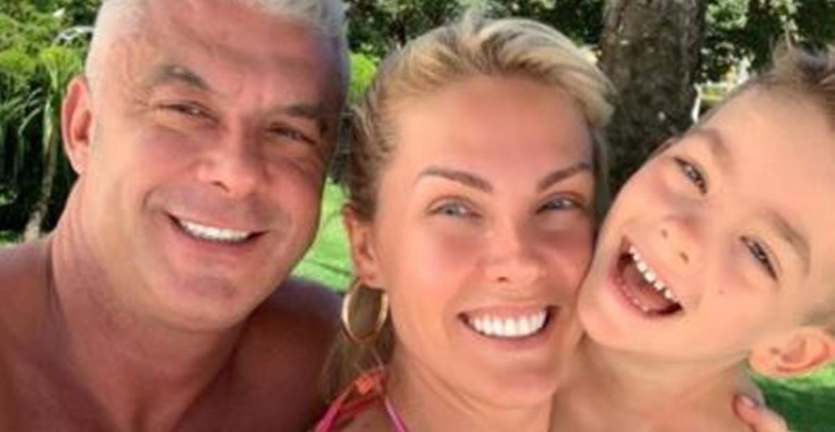 Alexandre Correa, esposo de Ana Hickmann, se emociona ao levar o filho para aula: ”Especial”