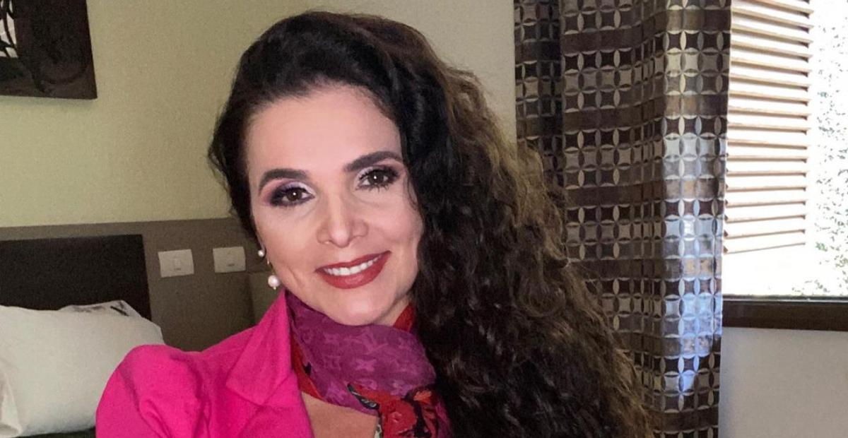 Luiza Ambiel diverte web ao se comparar com Paolla Oliveira: ”Expectativa X Realidade”