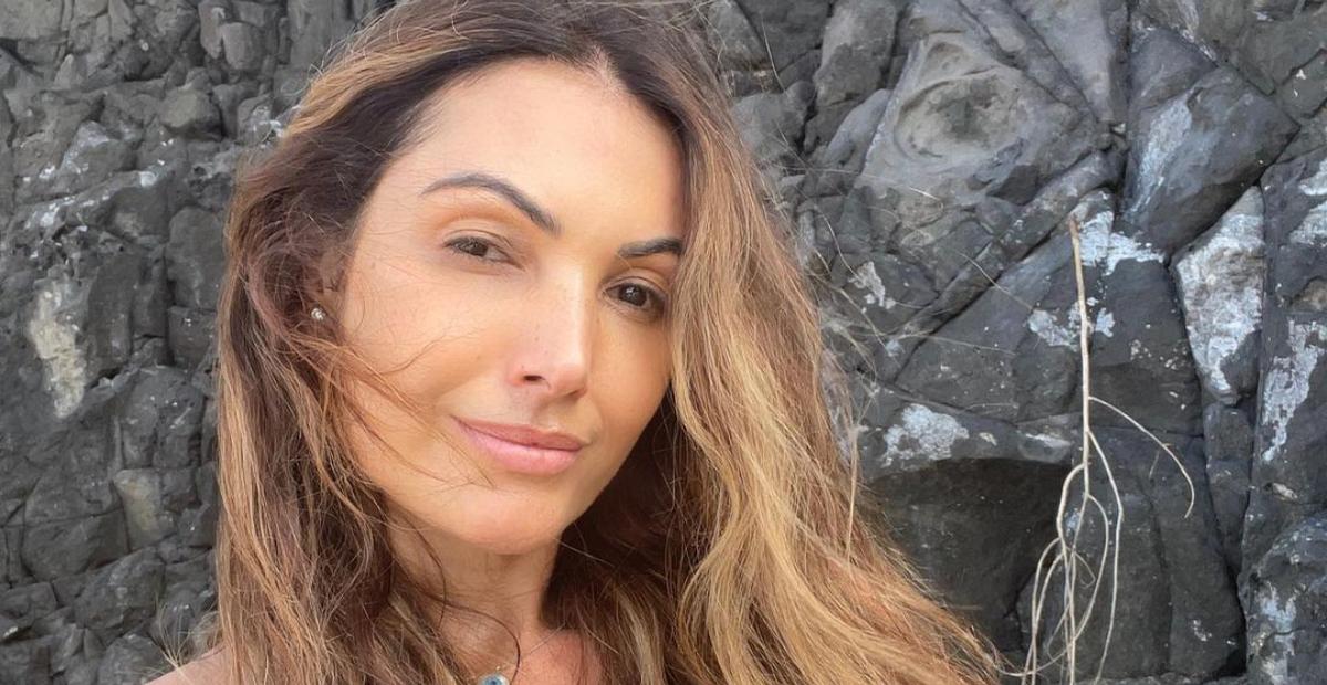Patrícia Poeta emana paz e serenidade ao curtir suas férias: ”Vivendo o agora!”