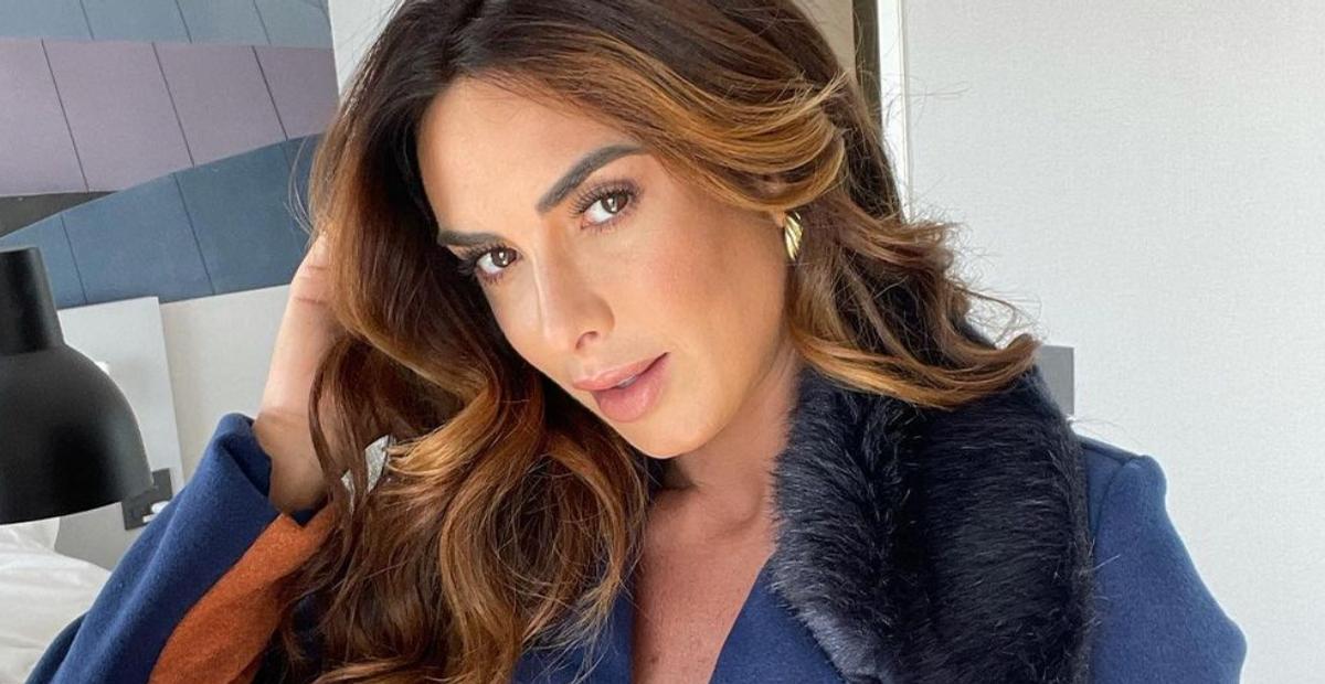 De botão e shortinho, Nicole Bahls mostra gingado ao som de ‘Zap Zum’, sucesso de Pabllo Vittar