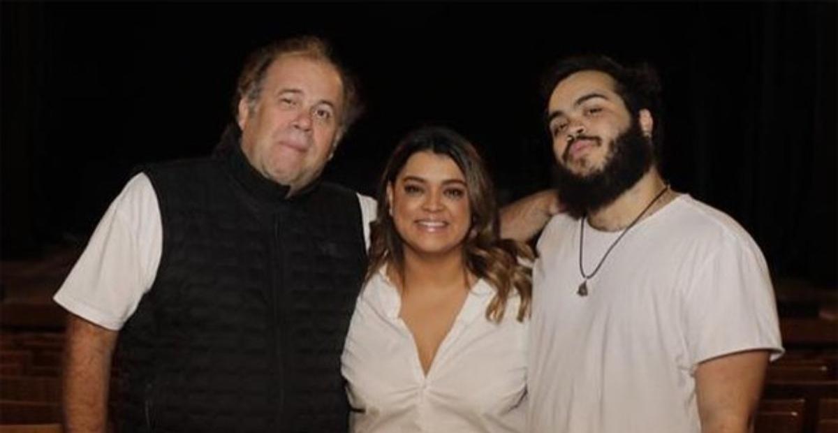 Fran Gil presta homenagem para os pais, Preta Gil e Otávio Muller: ”Dia de alegria”