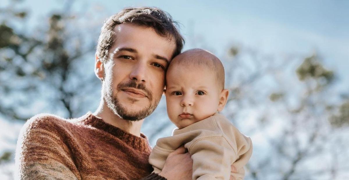 Jayme Matarazzo surge com o filho na web: ”O primeiro Dia dos Pais a gente nunca esquece”