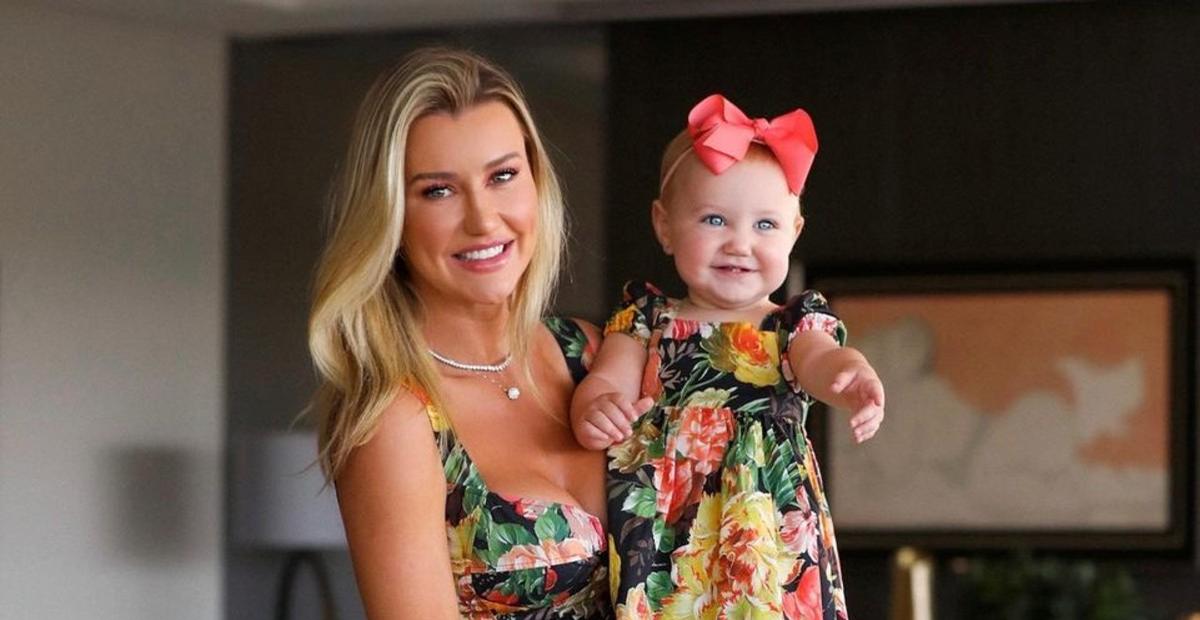 Ana Paula Siebert diverte a web ao mostrar que sua casa está virando um playground
