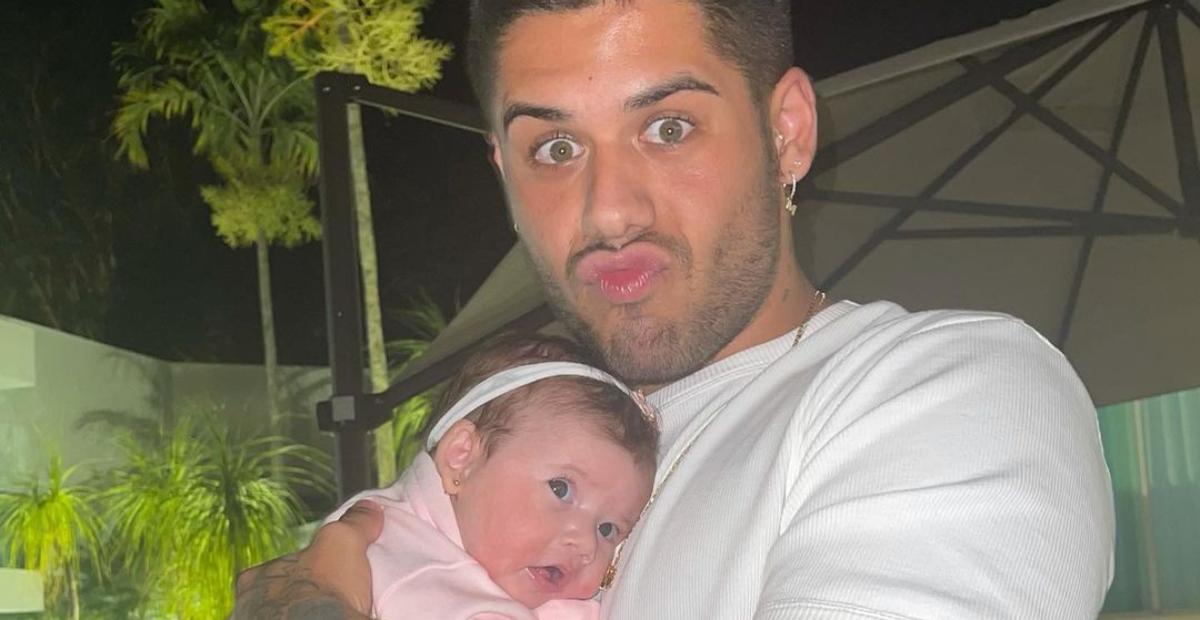 Zé Felipe se declara para sua filha em vídeo fofíssimo: ”Te amo, meu amor!”