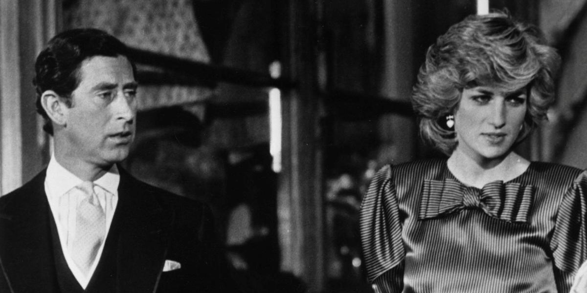 Fatia do bolo de casamento de Lady Di com Príncipe Charles é arrematada por valor alto