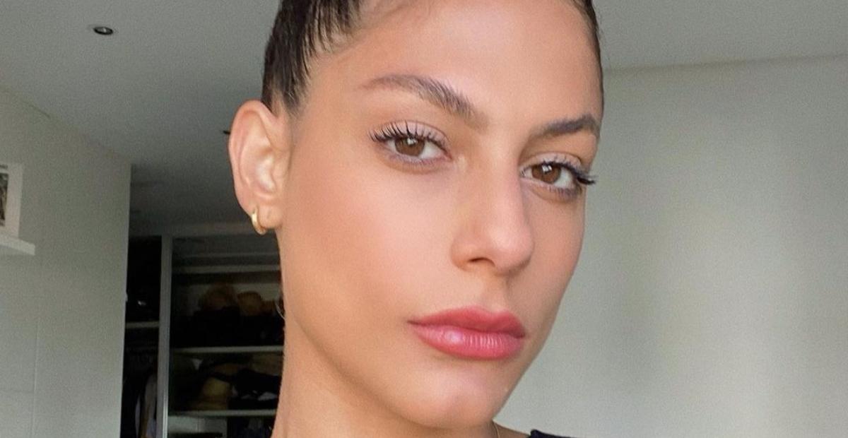 Mari Gonzalez deixa os fãs babando ao surgir renova o bronzeado: ”Que lindeza!”