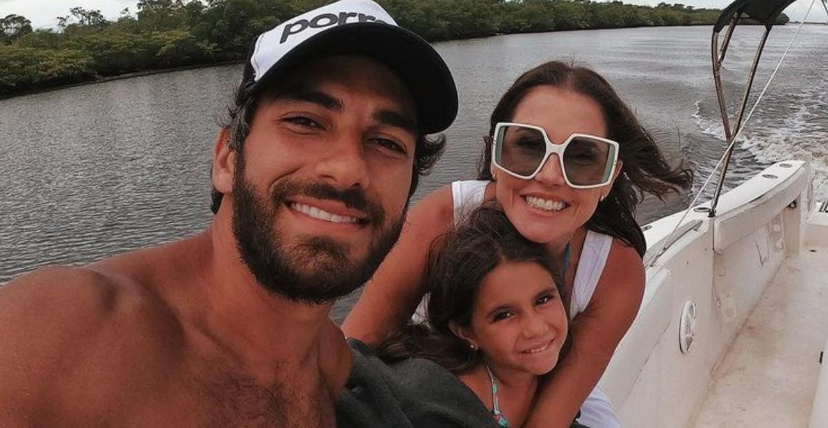Hugo Moura relembra viagem para Dubai com a família: ”Cheio de saudade”