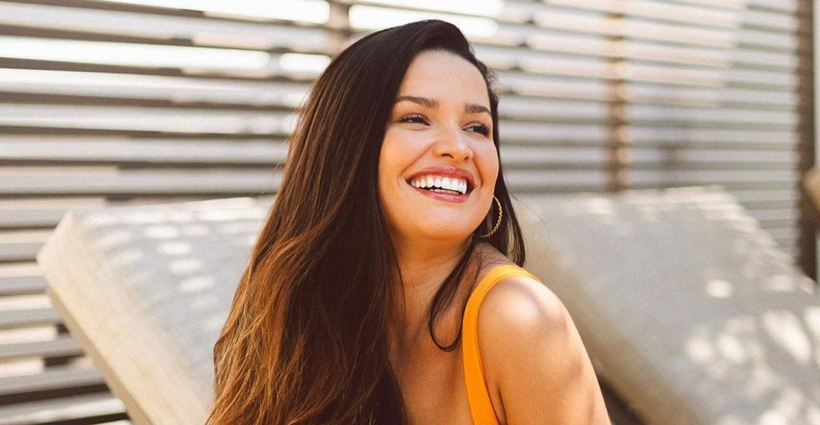 Juliette Freire divulga lista de músicas do seu primeiro EP e anima web: ”Cheirin de sucesso”