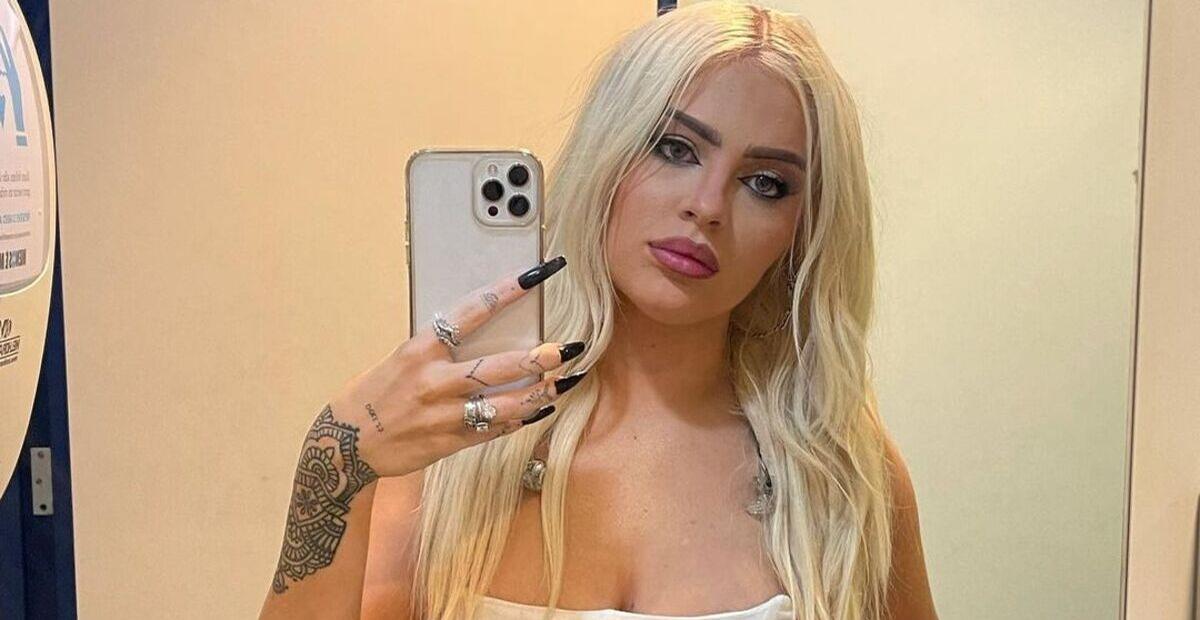 Luísa Sonza para tudo com série de fotos ousadas