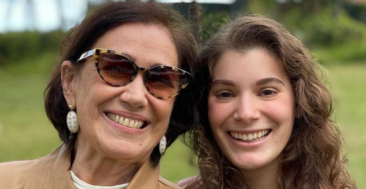 Lilia Cabral comemora indicação da filha ao Prêmio APTR de Teatro: ”Como é lindo ver”