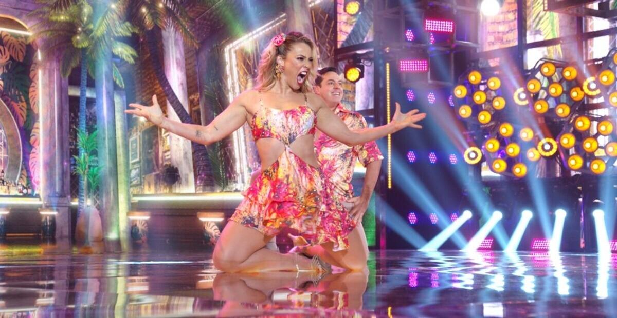 Com nota quase perfeita, Paolla Oliveira vai para final do ‘Super Dança dos Famosos’
