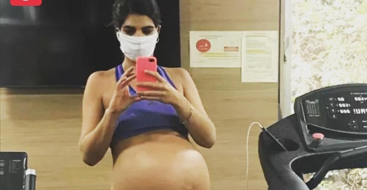 Andréia Sadi resgata foto da reta final da gravidez dos gêmeos: ”Quase não acredito que consegui”