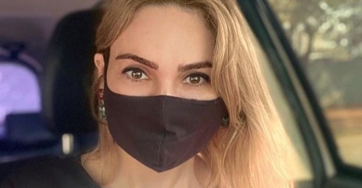 Imunizada! Rachel Sheherazade toma segunda dose da vacina da covid-19: ”Dever cumprido”