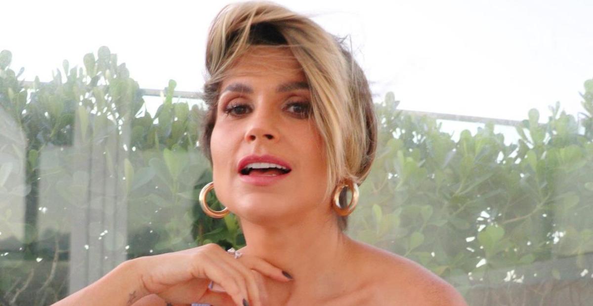 Flávia Alessandra relembra atividades que fez durante a pandemia: ”Era pra ser só 15 dias, né?”