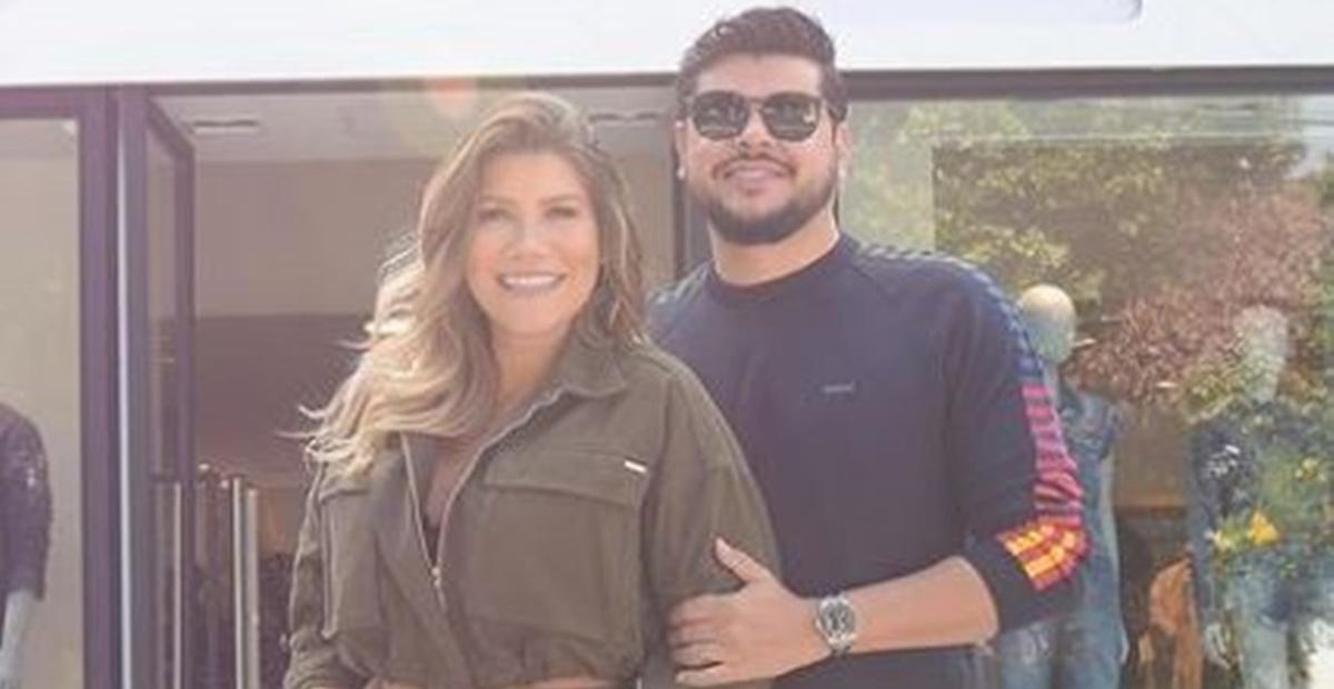 Curtindo férias, Cristiano, da dupla com Zé Neto, se declara para esposa, Paula Vaccari
