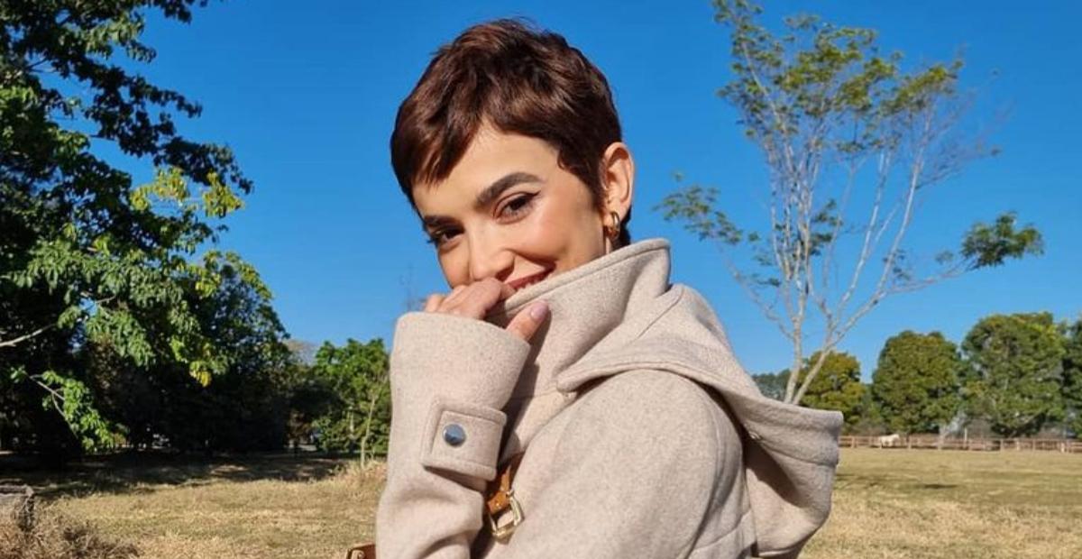 Manu Gavassi aposta em look inusitado e super colorido: ”Esse top merece destaque”