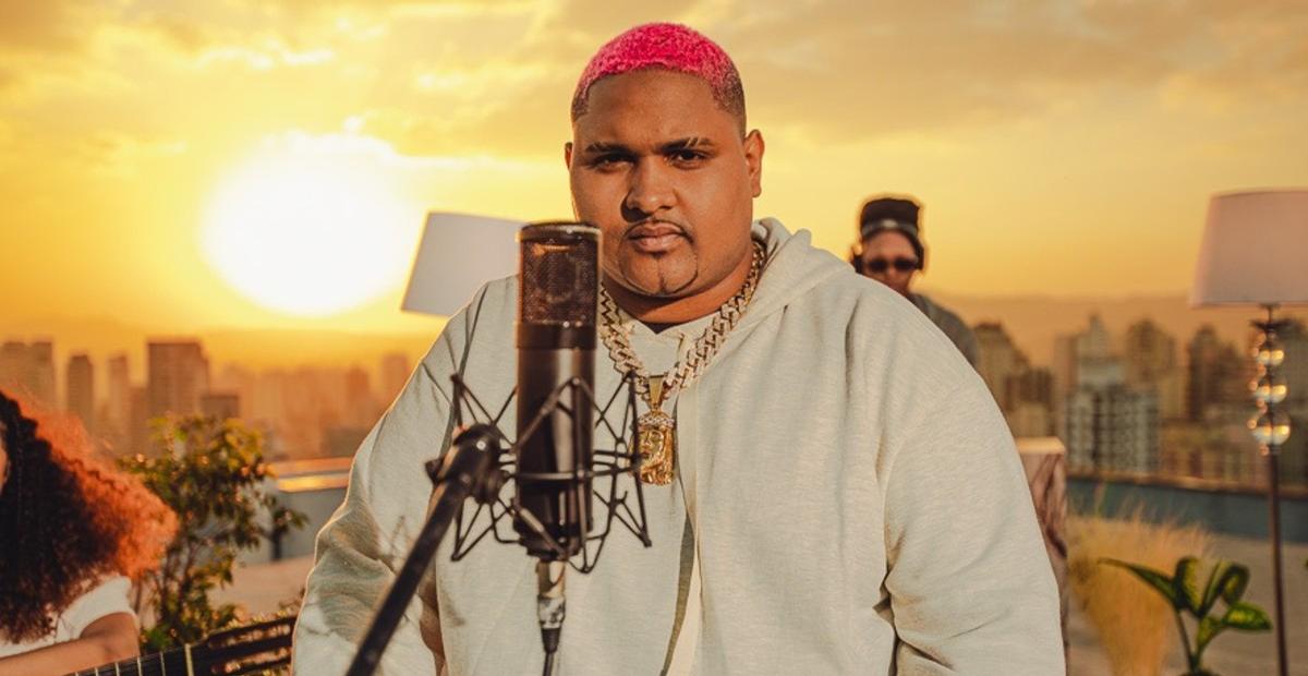 Lançando hit romântico, Kevin O Chris dispara: ”Também posso ser esse cara, minha arte é versátil”