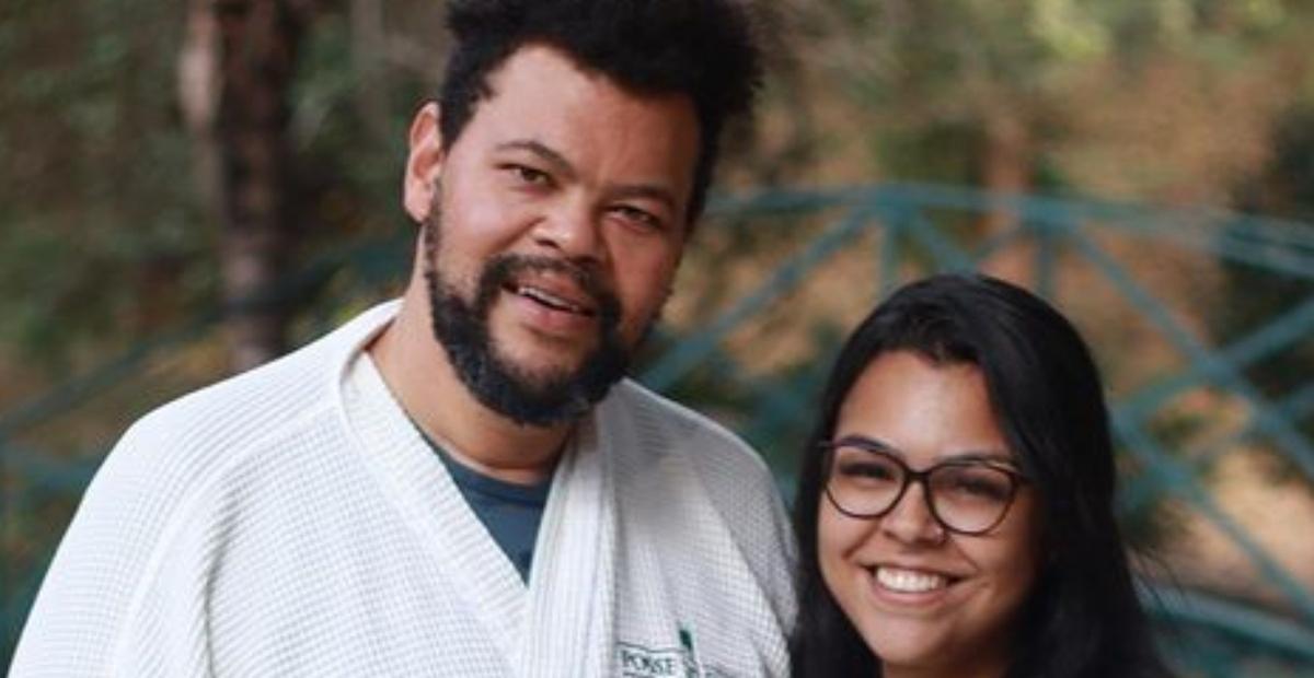 Babu Santana faz declaração ao completar dois meses de namoro: ”Te amo, vida”