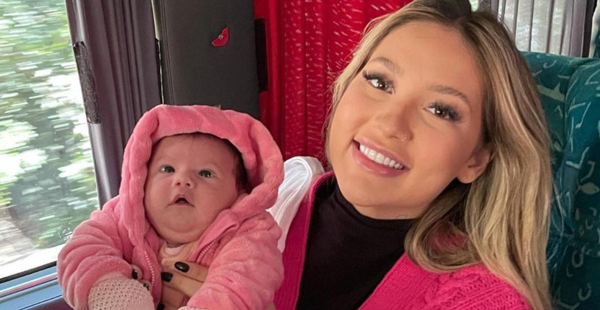 Filha de Virginia Fonseca diverte a web ao surgir em loja de luxo: ”Boatos que eu comprei tudo!”