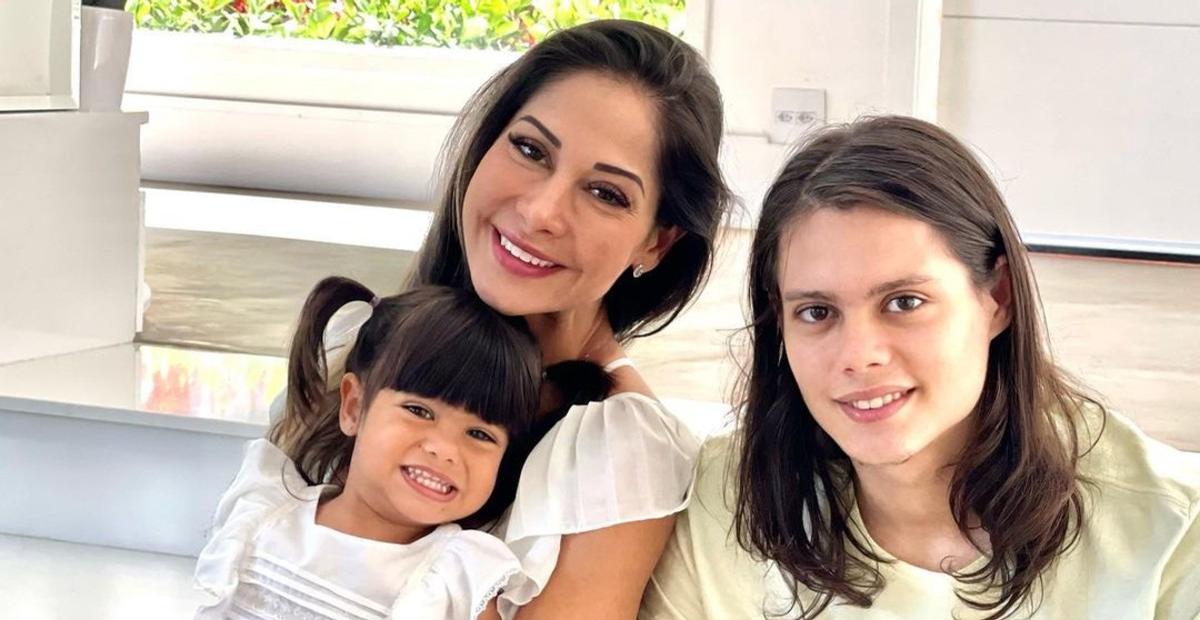 Mayra Cardi faz vídeo com os dois filhos e brinca: ”Quem mais tem medo de engravidar de novo?”