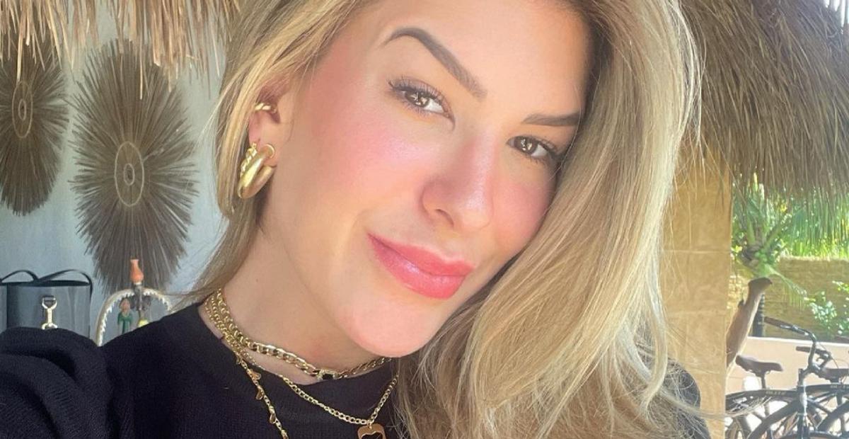 Com look de leopardo, Lore Improta mostra ensaio de 35 semanas e web baba: ”Maravilhosa”