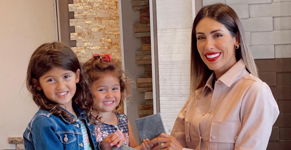 Bella Falconi exibe decoração da festa de aniversário das filhas: ”Um sonho de celebração”