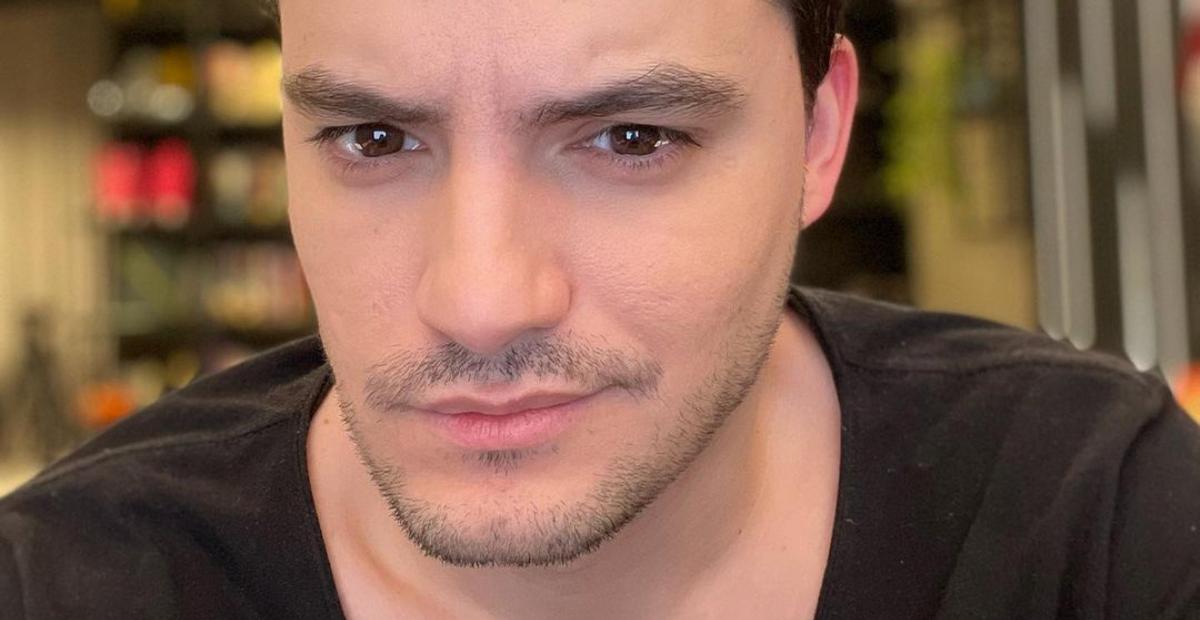 Felipe Neto se recupera do coronavírus e celebra com os fãs: ”Estou livre da covid”