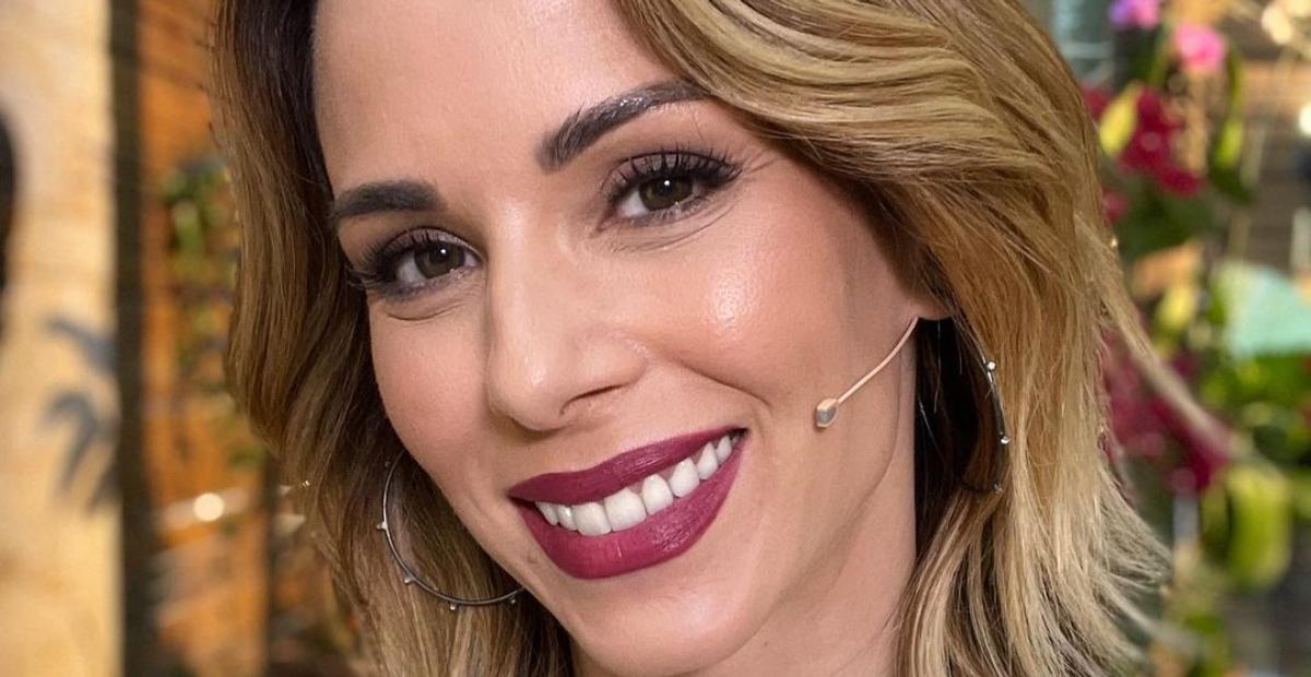 Ana Furtado esbanja beleza ao ser iluminada pela luz do sol: ”Uma musa!”
