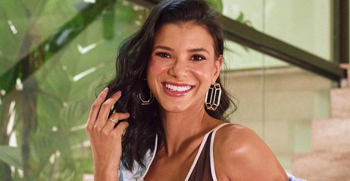 Jakelyne Oliveira posta fotos ao lado da família e faz declaração: ”Minhas maiores riquezas”