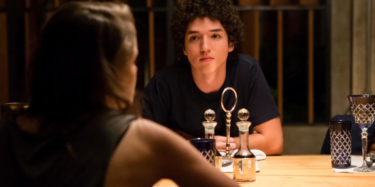 João Vitor Silva celebra reexibição de 'Verdades Secretas'