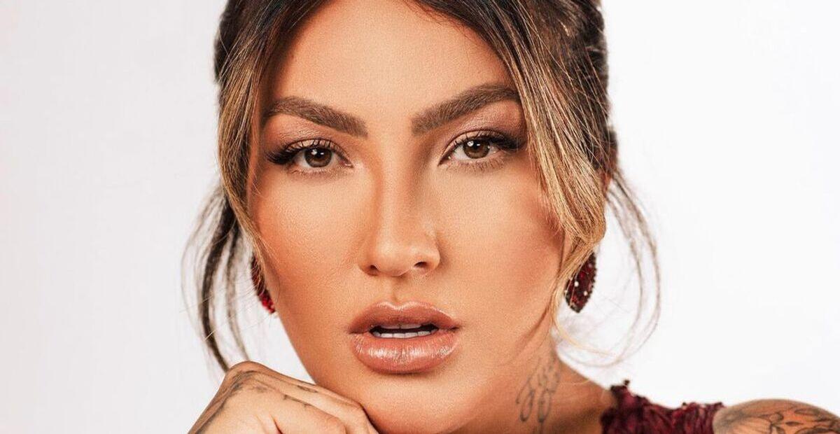 Thayse Teixeira perde mais de R$ 250 mil com perfil desativado na rede social
