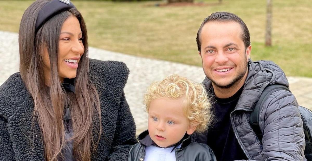 Andressa Ferreira publica lindo clique em família e se declara: ”Nós somos um só!”