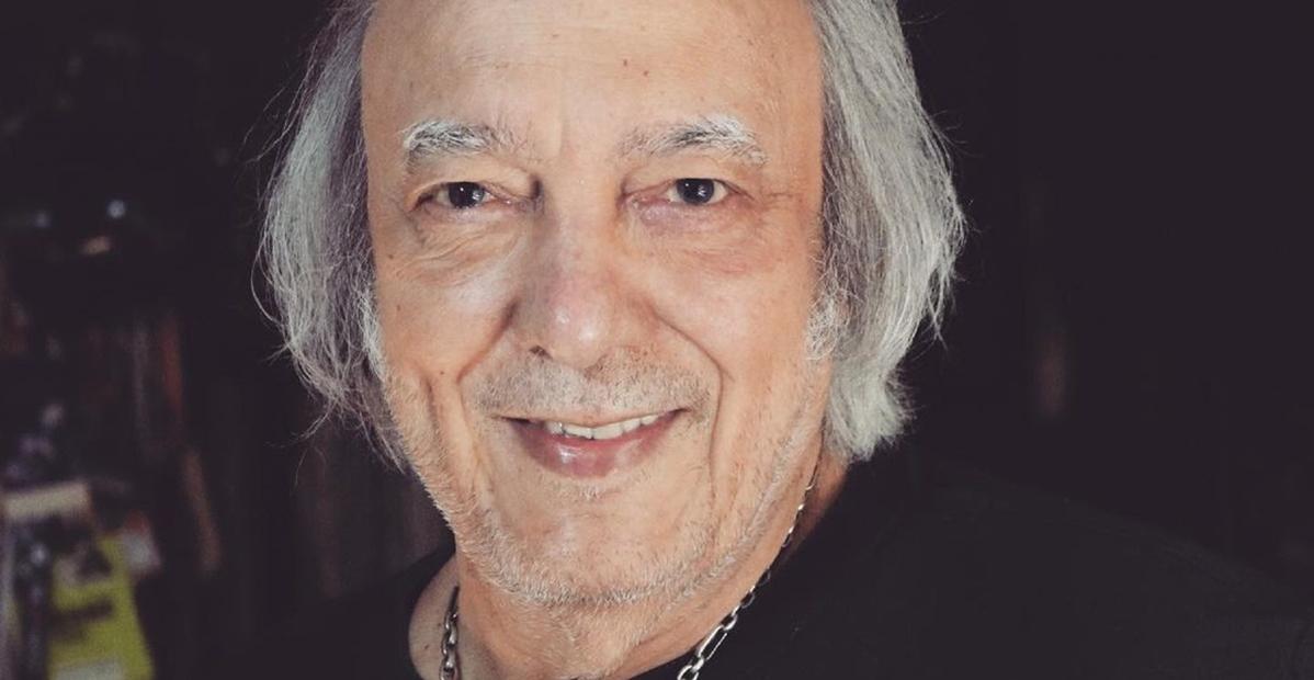 Aos 80 anos e vacinado, Erasmo Carlos testa positivo para covid-19: ”Torçam por mim”