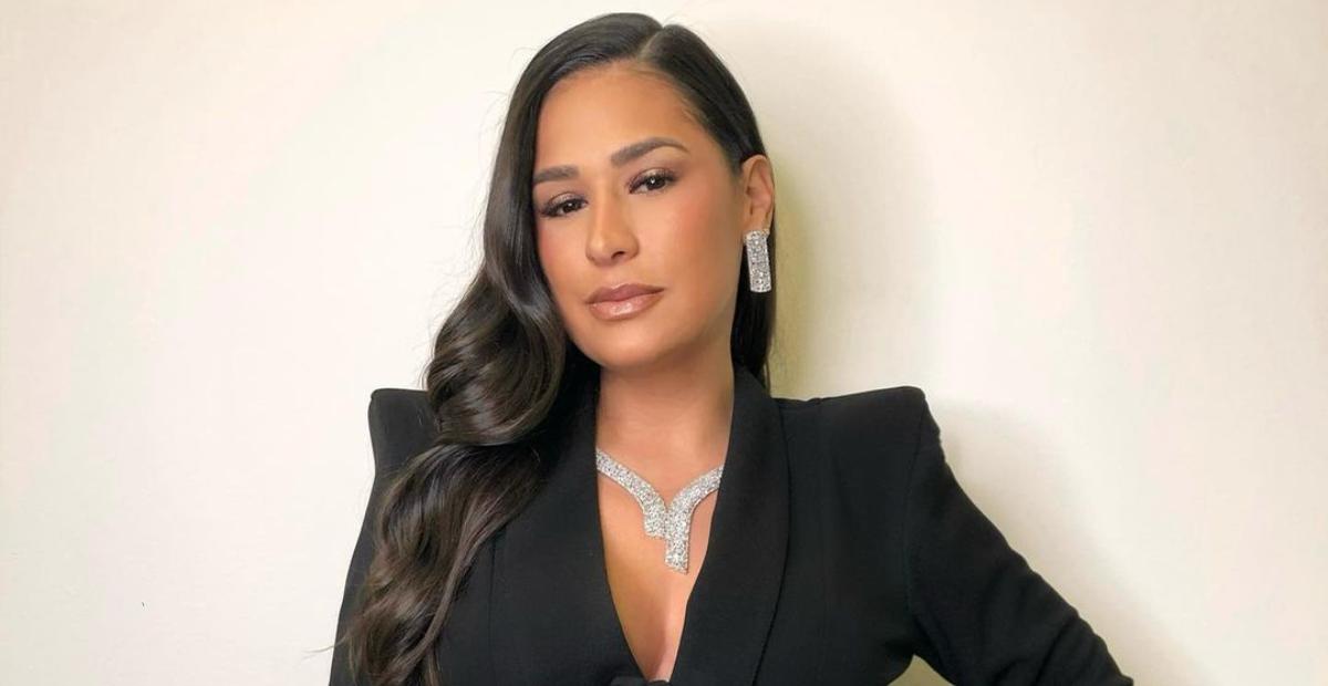 Simone Mendes retoma as atividades físicas na academia: ”Cuidar desse corpo lindo”