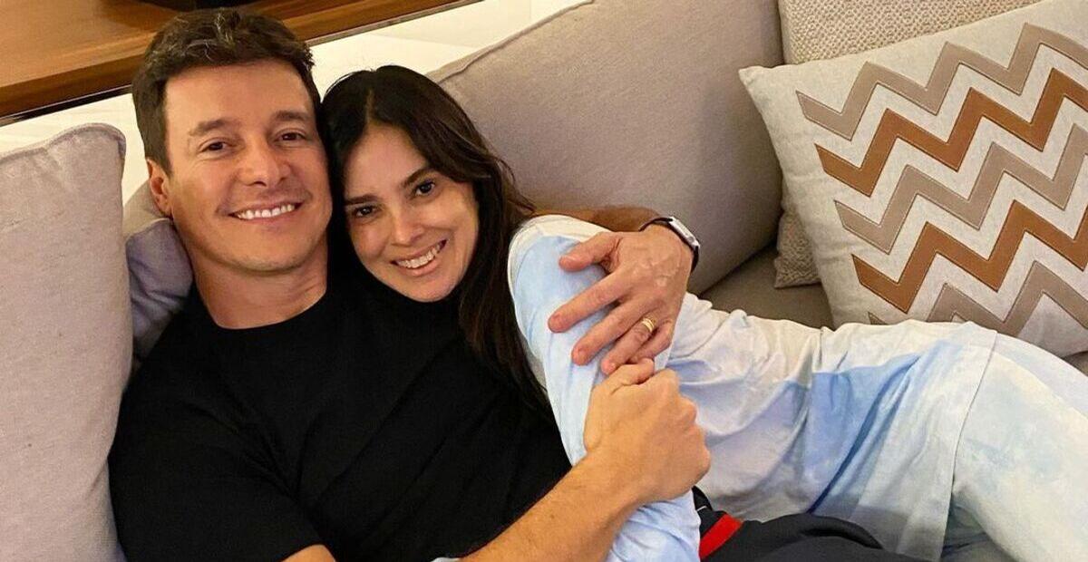 Vera Viel impressiona ao relembrar foto da juventude com Rodrigo Faro