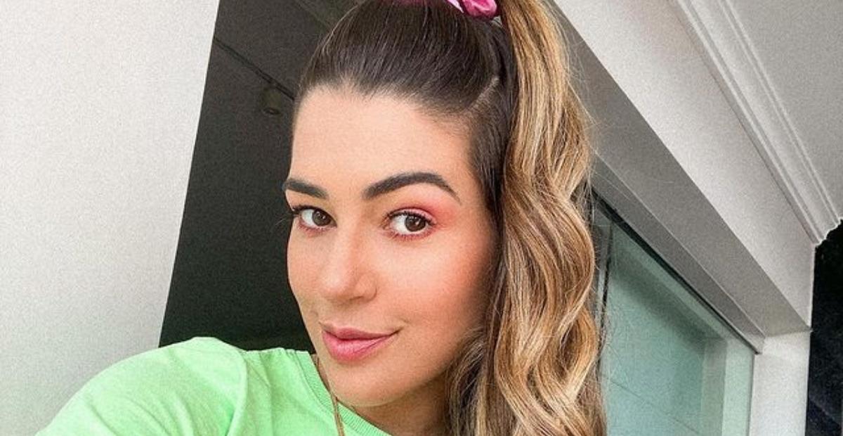 Grávida, Vivian Amorim pratica atividade física e brinca: ”Adeus vida sedentária”