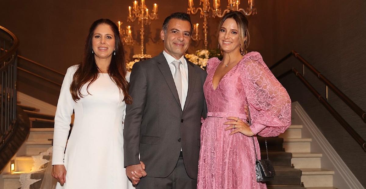 Ticiane Pinheiro casa a irmã em festa intimista; confira detalhes