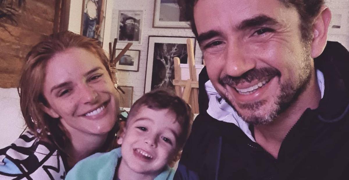 Felipe Andreoli posta registro de passeio especial que fez com a família