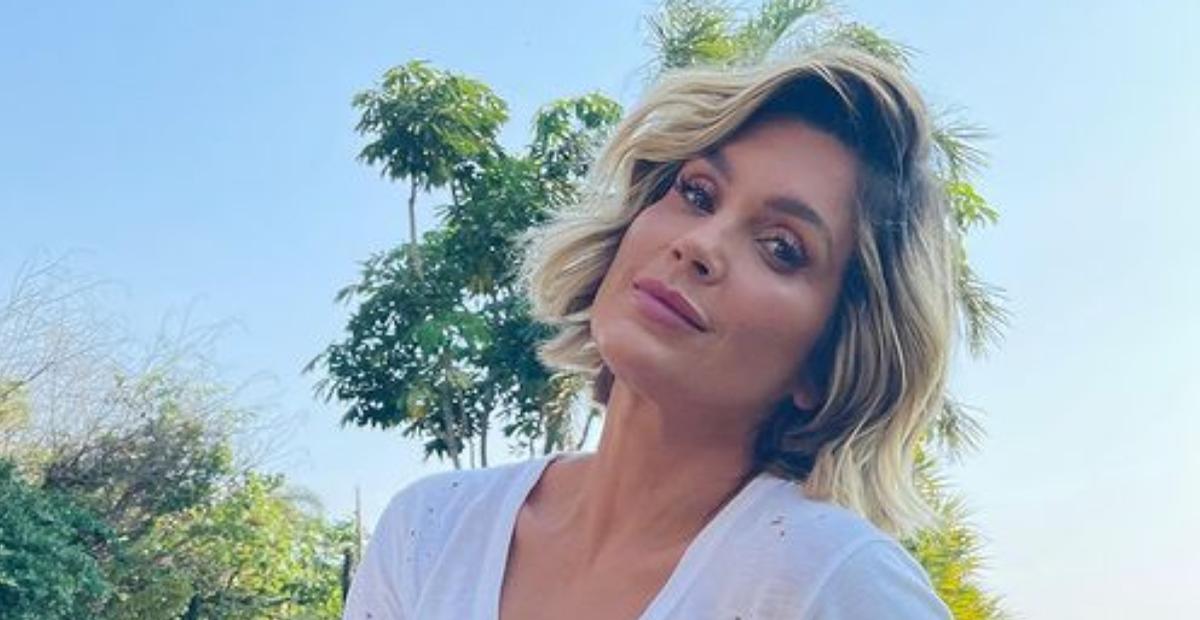 Flávia Alessandra celebra estreia de ‘Duas Caras’ no Globoplay: ”Ela está de volta!”