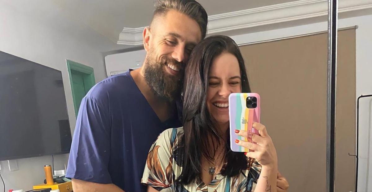 Mari Bridi compartilha lindo registro com o marido, Rafael Cardoso: ”Casal maravilhoso”