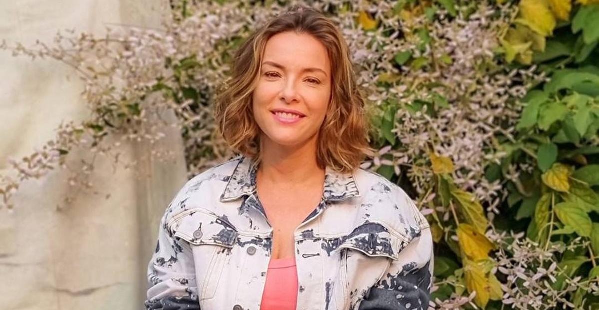 Completando 43 anos, Regiane Alves reflete sobre o ano: ”Só o amor nos transforma”