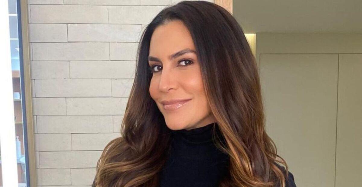 Com a filha, Ticiana Villas Boas toma sol e encanta ao mostrar adaptação com a herdeira