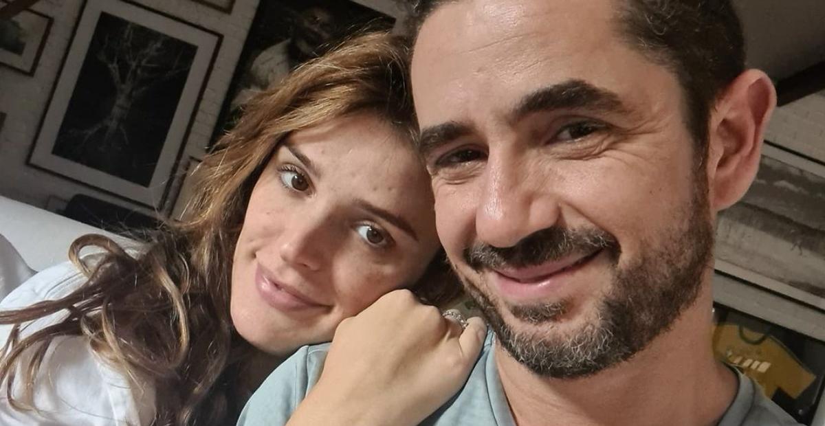 Felipe Andreoli tranquiliza fãs após Rafa Brites relatar acidente doméstico